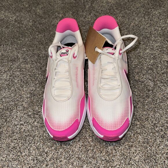 Size 5Y- Nike Air Max Nova Pink